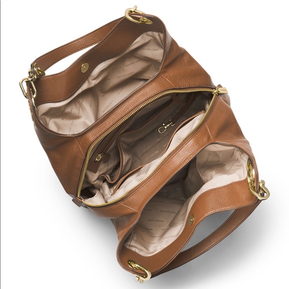 Michael Kors Fulton Large Soft Venus Shoulder Tote - Picture 2 of 6